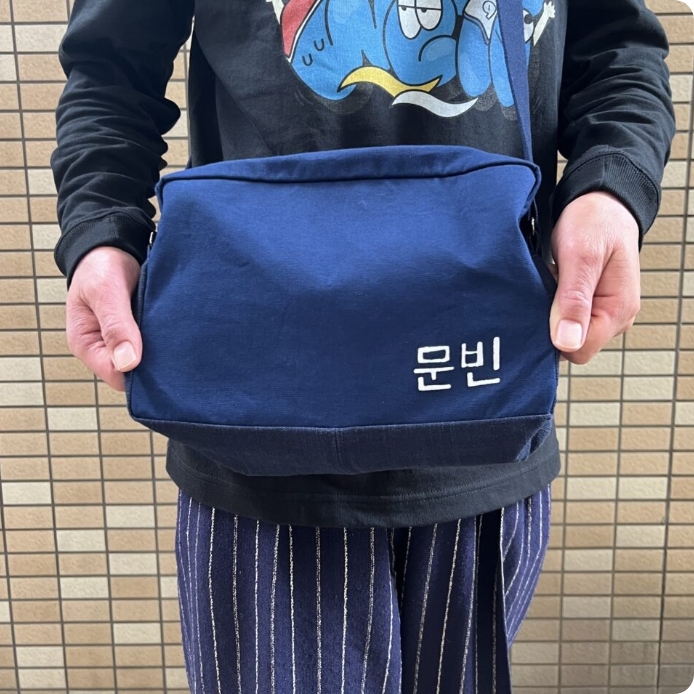 ショルダーバッグ